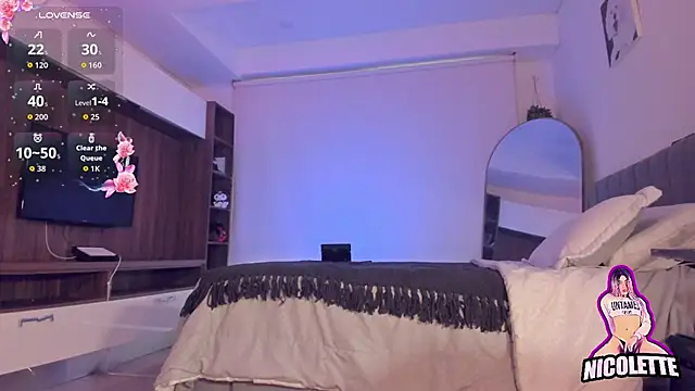 nicolette_tay webcam