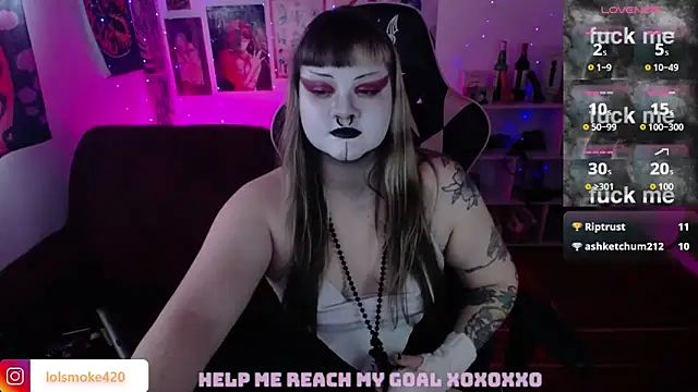 Bdsm_and_fries webcam