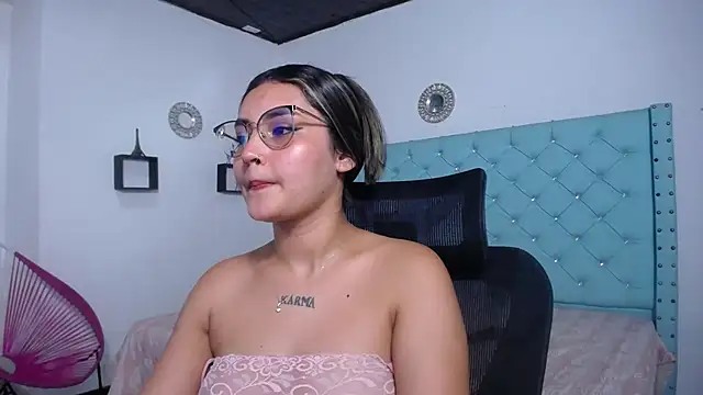 kathe-mills235 webcam