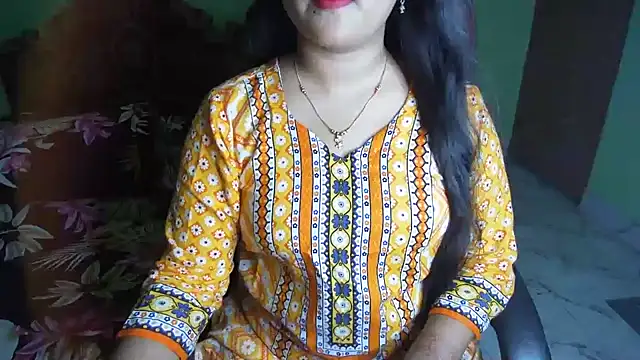 BengaliQueenStar webcam