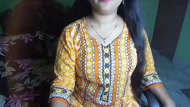 BengaliQueenStar webcam