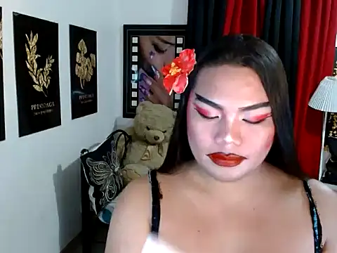 TSbrianaHugeCock webcam