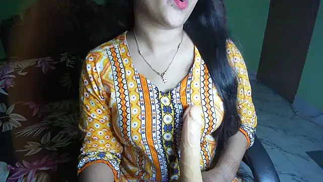 BengaliQueenStar webcam