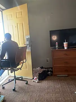 Stressreliever82 webcam