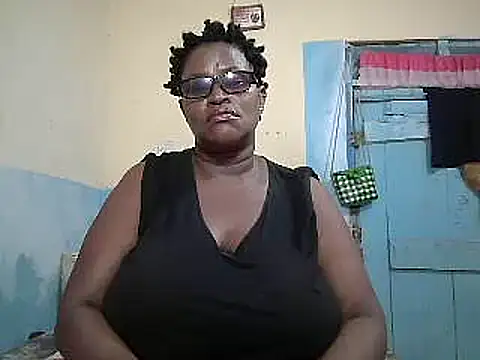 sexy_bigboobss webcam