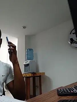 AlaskanCornpone webcam