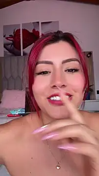 LINDA_PATTY94 webcam