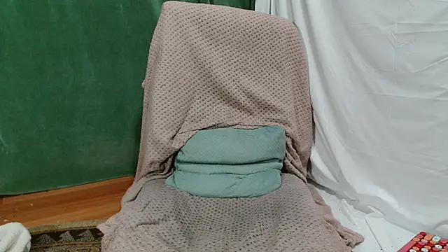 Luckyalice_4u webcam