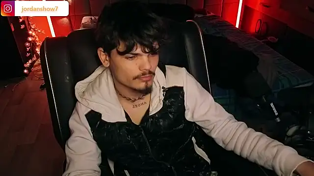 JordanShow webcam