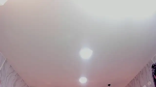 LatinaHoleQueen webcam