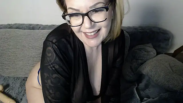 firefoxy80 - FireFoxy80's free webcam - UK Sex Cams