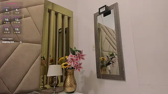 DomenicoRey's live cam