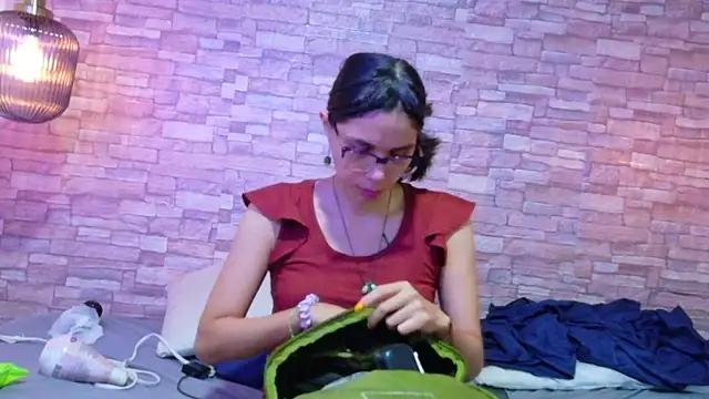 nextdoor_fantasy1 webcam