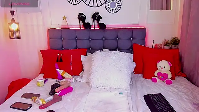 Ashley_Beenson webcam