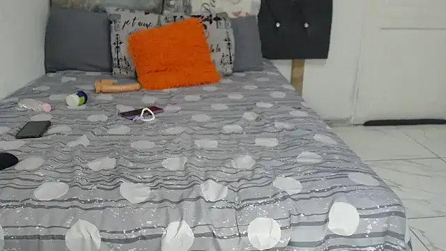 BootySoYummyX webcam