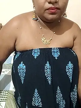 Webcam Model (Lovely_silk)  is live.Free join now!