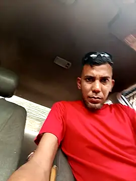 UnreadyChutzpa webcam