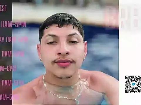 A_lejandro_08 webcam