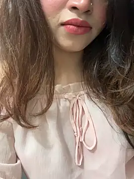 riya_sharma11 webcam