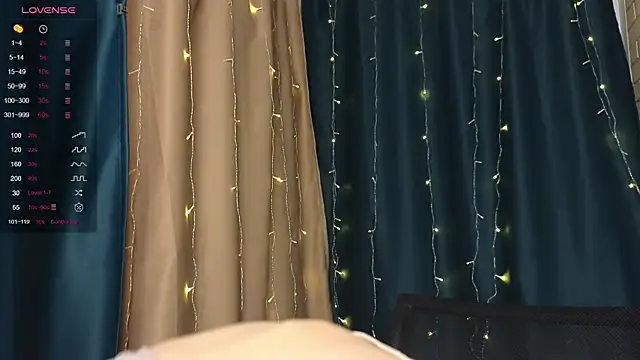 christy_memeow webcam