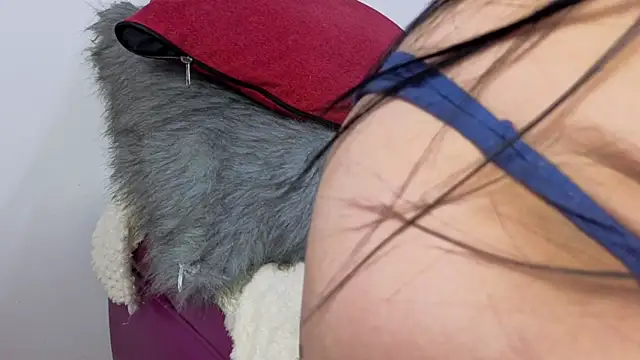 Julieta-Horny- webcam