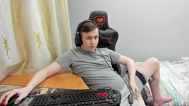 iliaskrislove webcam