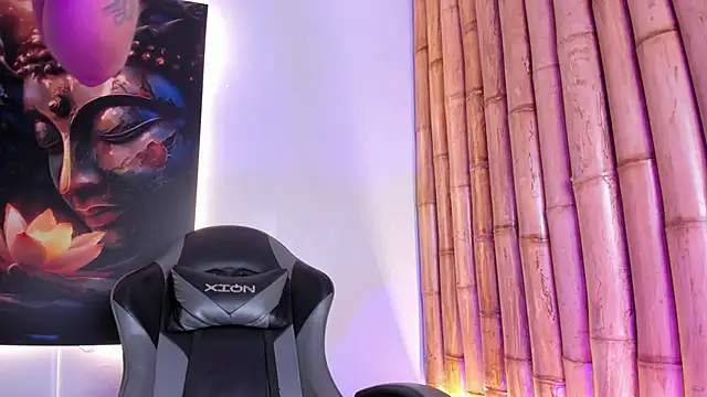 charlotte_mitchell_ webcam