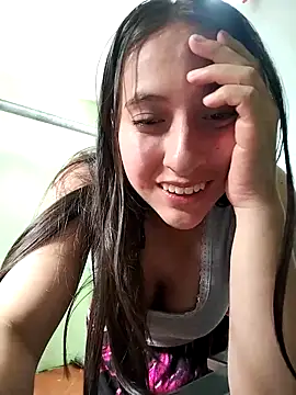 MaskedLatinaX webcam