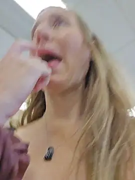 SkyelarsWorld webcam