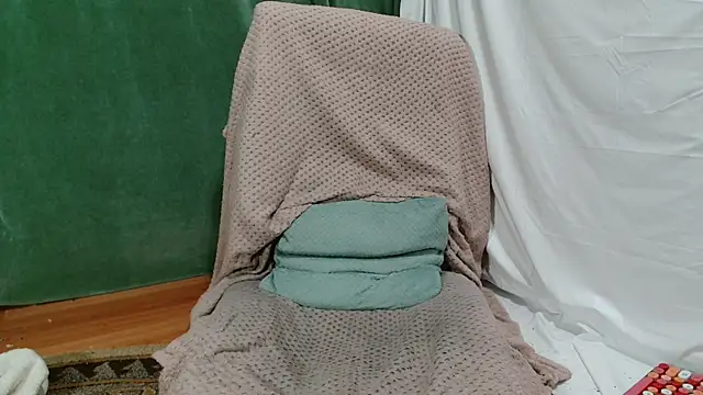 Luckyalice_4u webcam