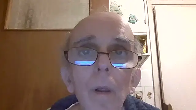 mariusica1@xh webcam