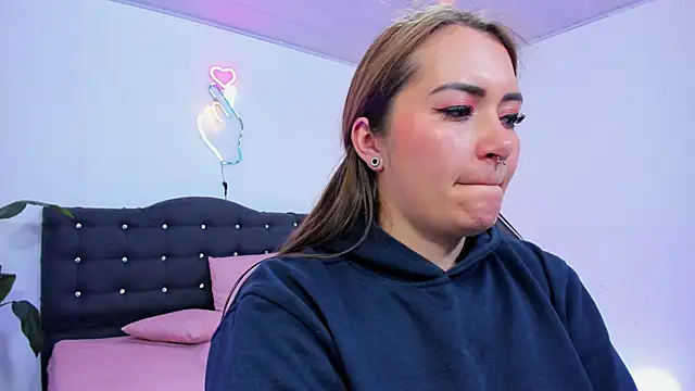 LUNAKITTY_TAY webcam