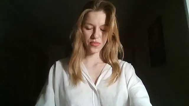 CuriousMildness webcam