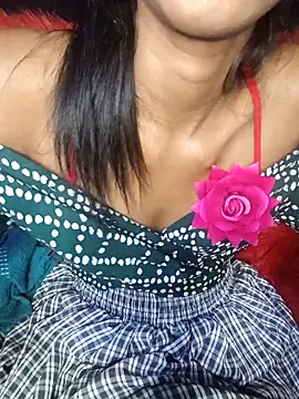 Webcam Model (BunnyBloom25)  is live.Free join now!