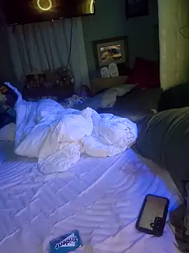 Hotredheadandtoungelasher