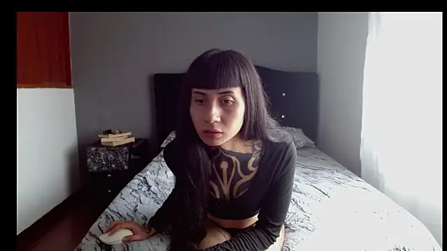 Emilia_1995 webcam