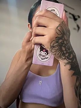 Isabella-Teen webcam