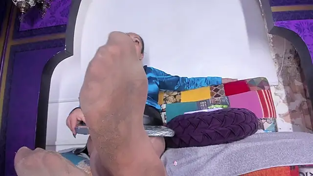 Scarlett_Barnes webcam