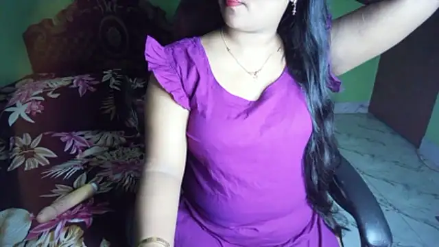 BengaliQueenStar webcam