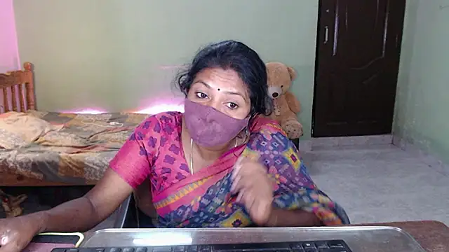 HotGulabi webcam