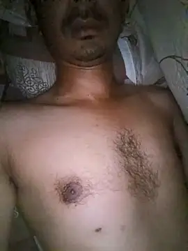 dreamtoungelick69 webcam