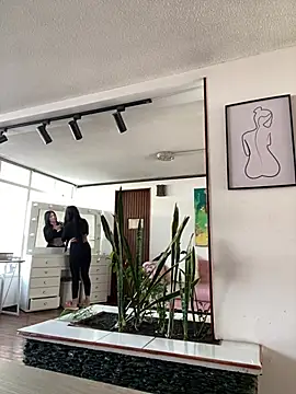 PamelaJonsom_ webcam