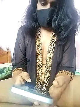 Webcam Model (Bhamahottie)  is live.Free join now!