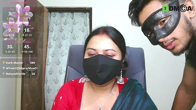 SassyWildCouple webcam