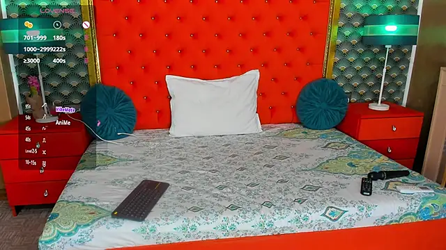 VallerieJones webcam