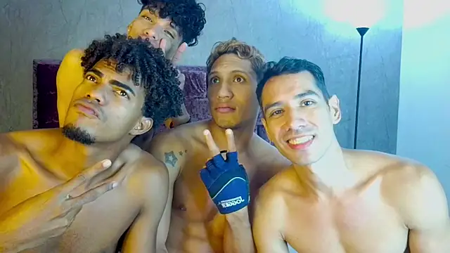 The_golden_boys1 webcam