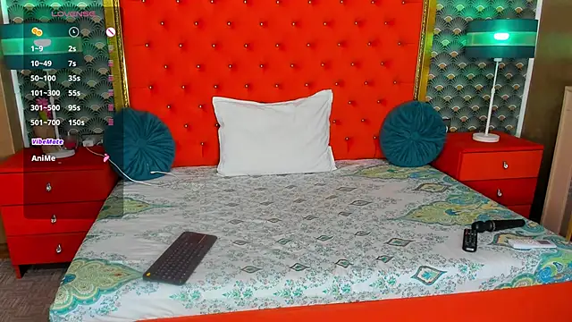 VallerieJones webcam