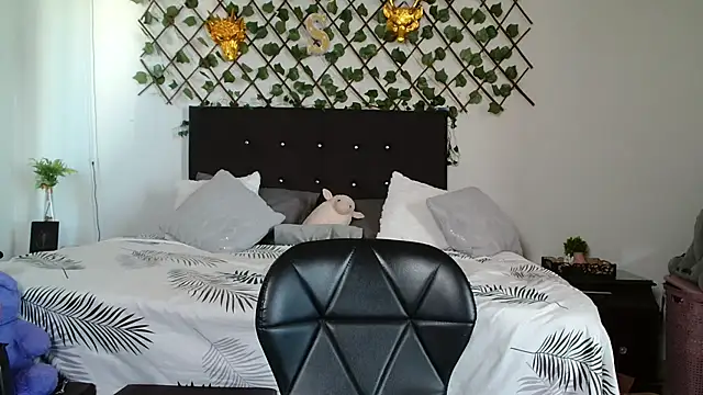 Dama_Scarlata18 webcam