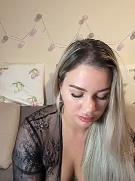 sexybatwomen33 webcam