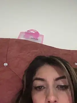 yelena_mutizz1 webcam